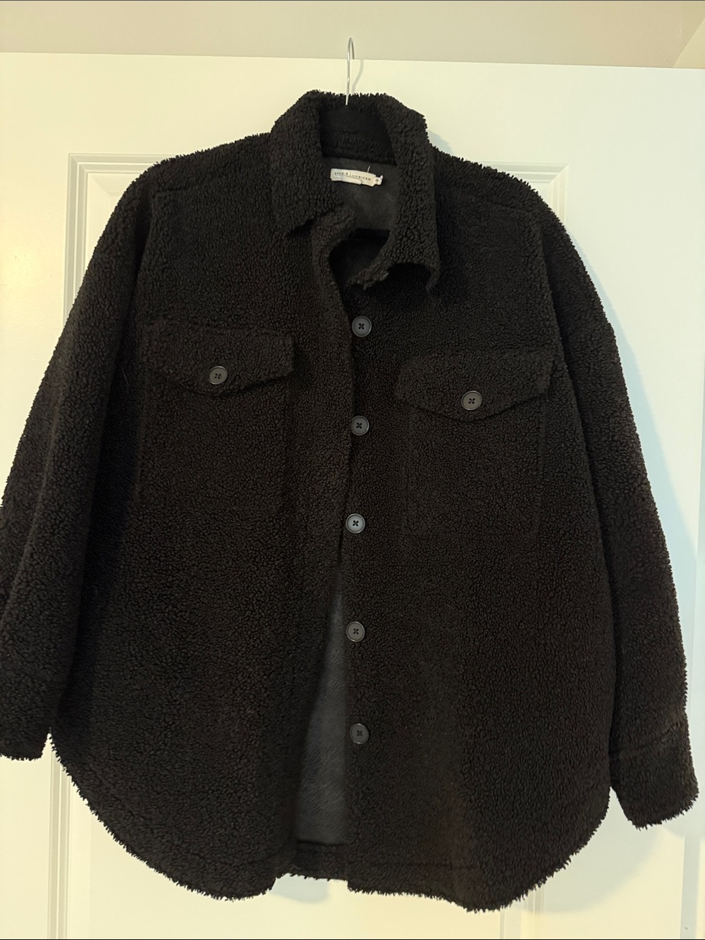 Good American Black Sherpa Shacket Jacket - Women's Cozy Button-Up Teddy Jacket